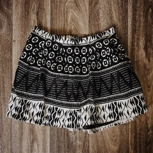 Geometric tribal print skirt